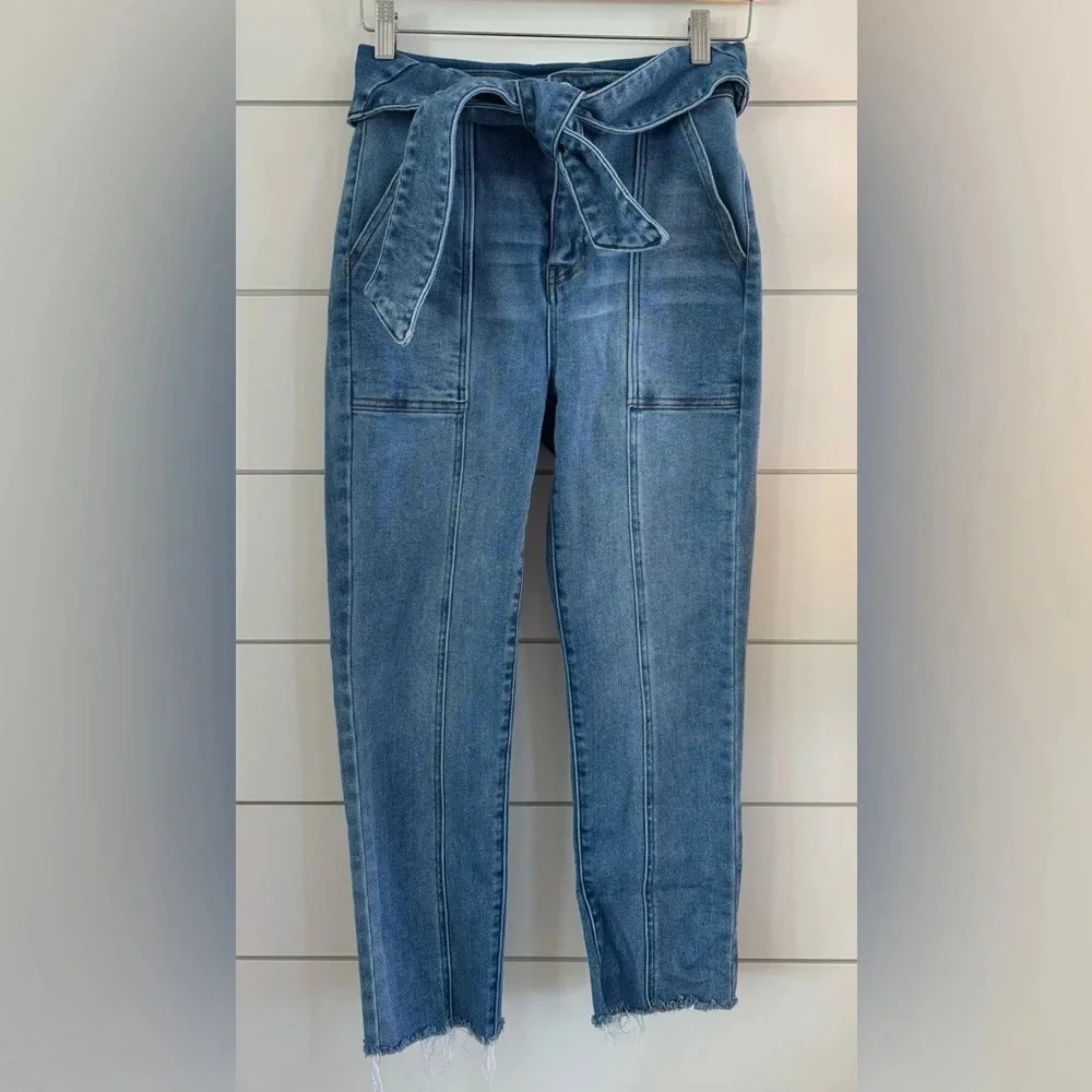RISEN Looking For Answers High Rise Tie-Belt Risen Skinny Jeans - Picture 1 of 5